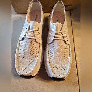 Comfortable White Perforated Women's Sneakers